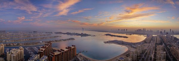 A picture of the Dubai sunrise viewed from the Palm Tower, Dubai